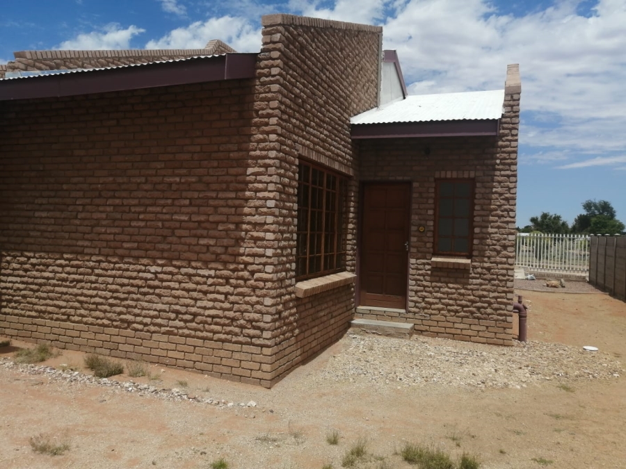 3 Bedroom Property for Sale in Keidebees Northern Cape